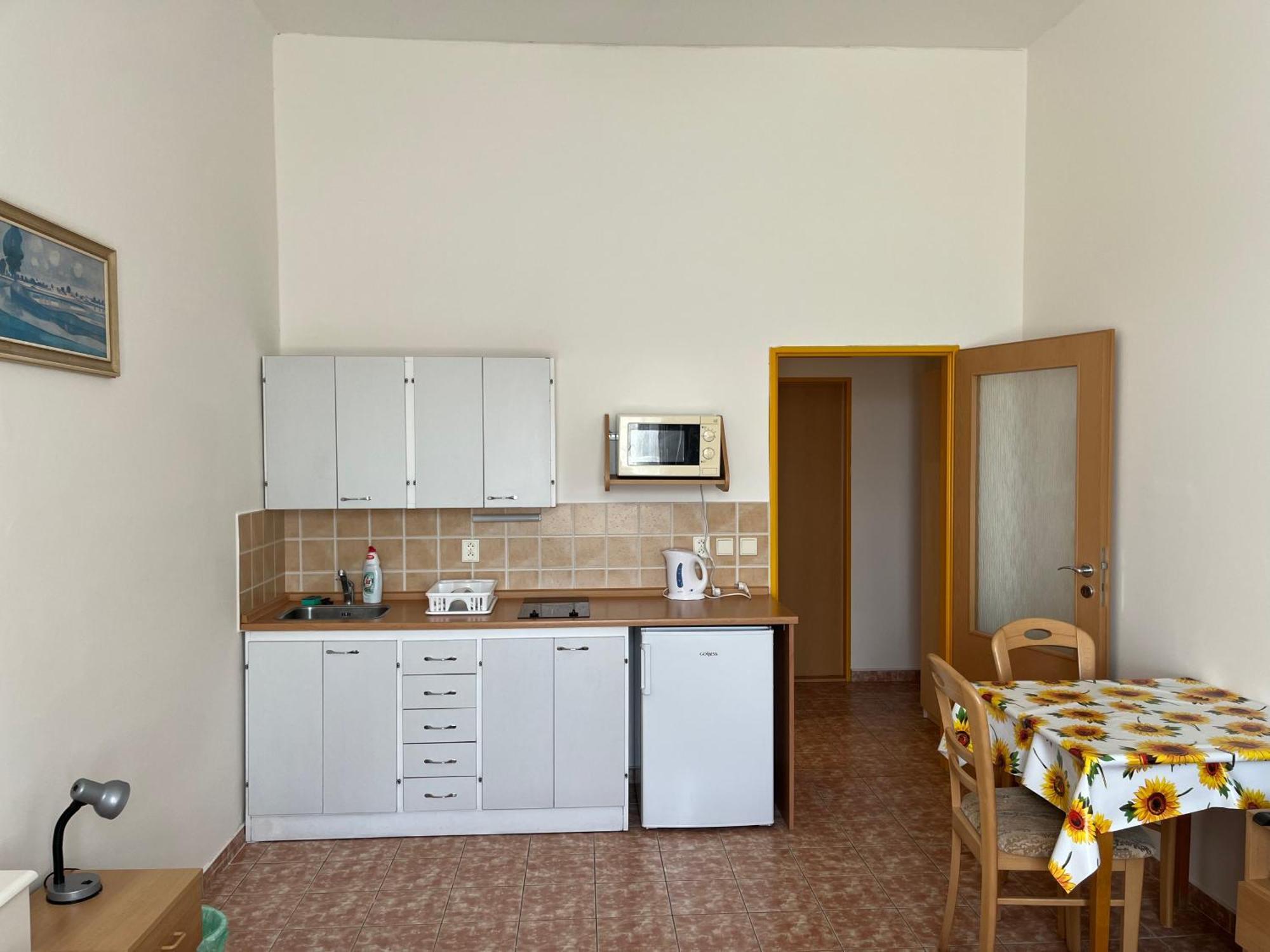 Apartmanovy Dum Obecna Skola Svetlik Buitenkant foto